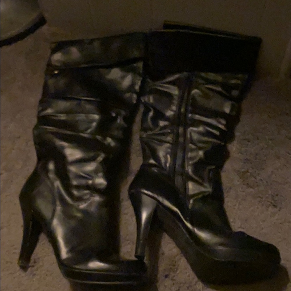 Rampage Boots
